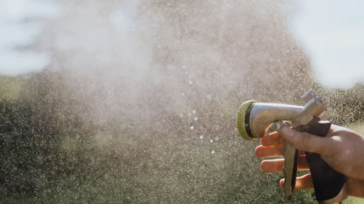 Garden Hose Radius 0.0120 m: Water Flow Explained