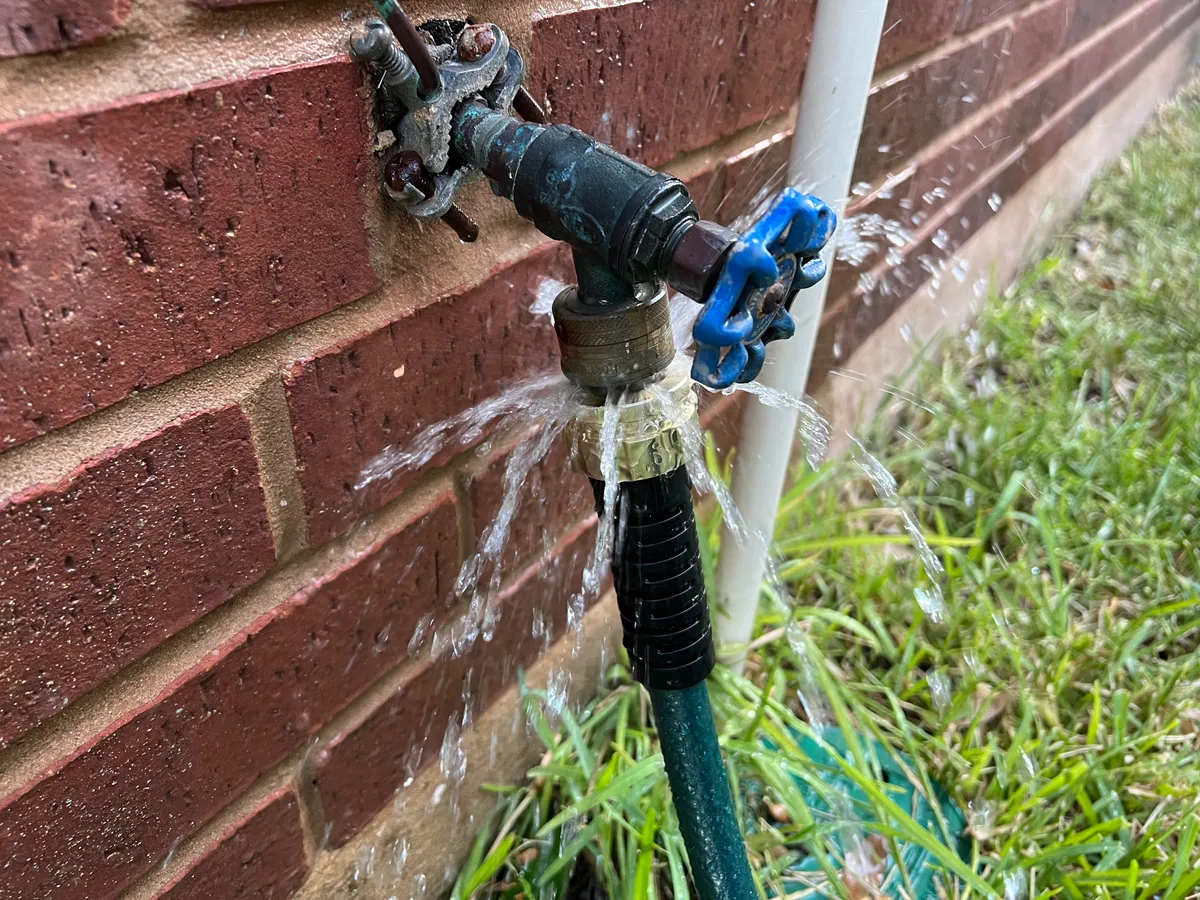 how do i stop my garden hose from leaking